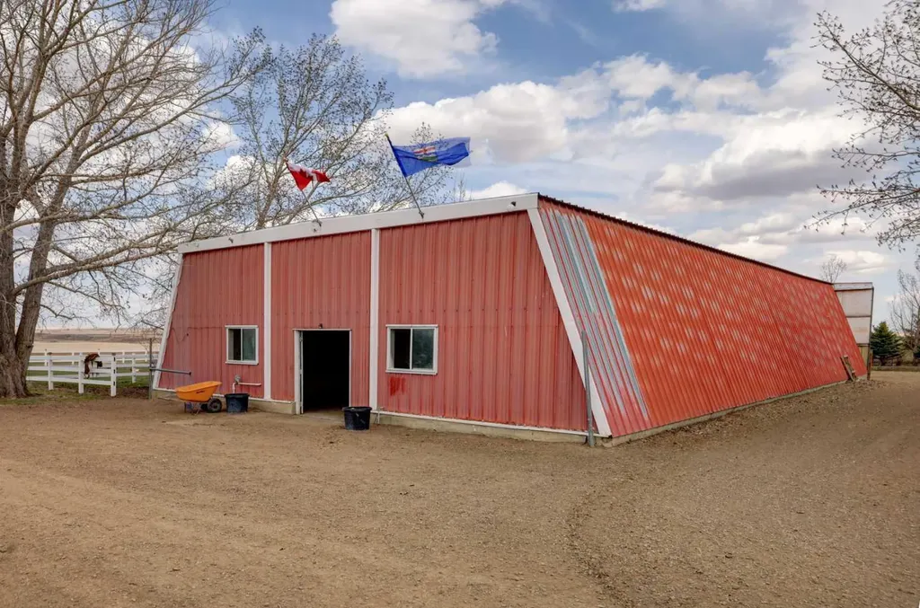 200075 Twp Road 302 Rural Starland County AB T0J 0Y0
