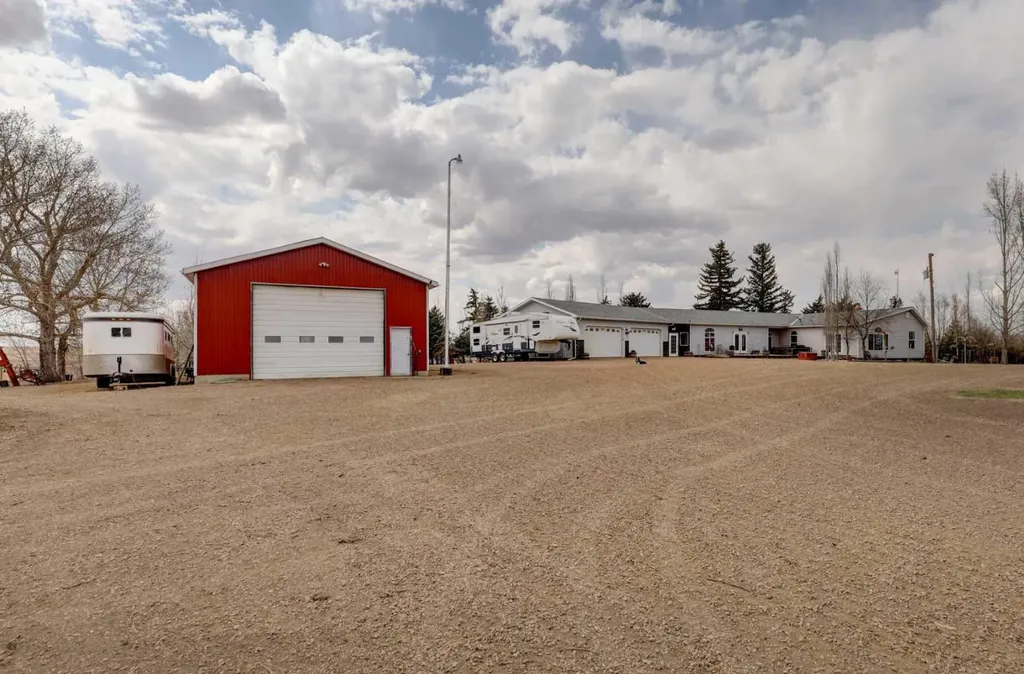200075 Twp Road 302 Rural Starland County AB T0J 0Y0