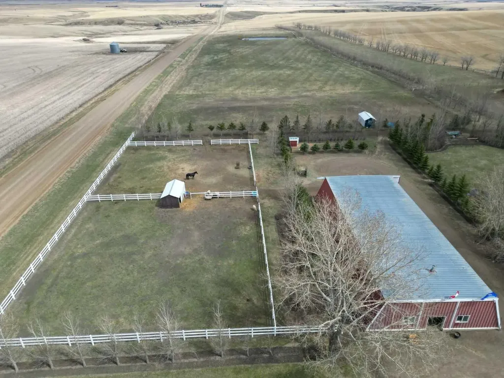 200075 Twp Road 302 Rural Starland County AB T0J 0Y0