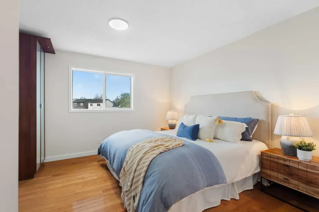 49 Martin Crossing Green NE Calgary AB T3J 3P1