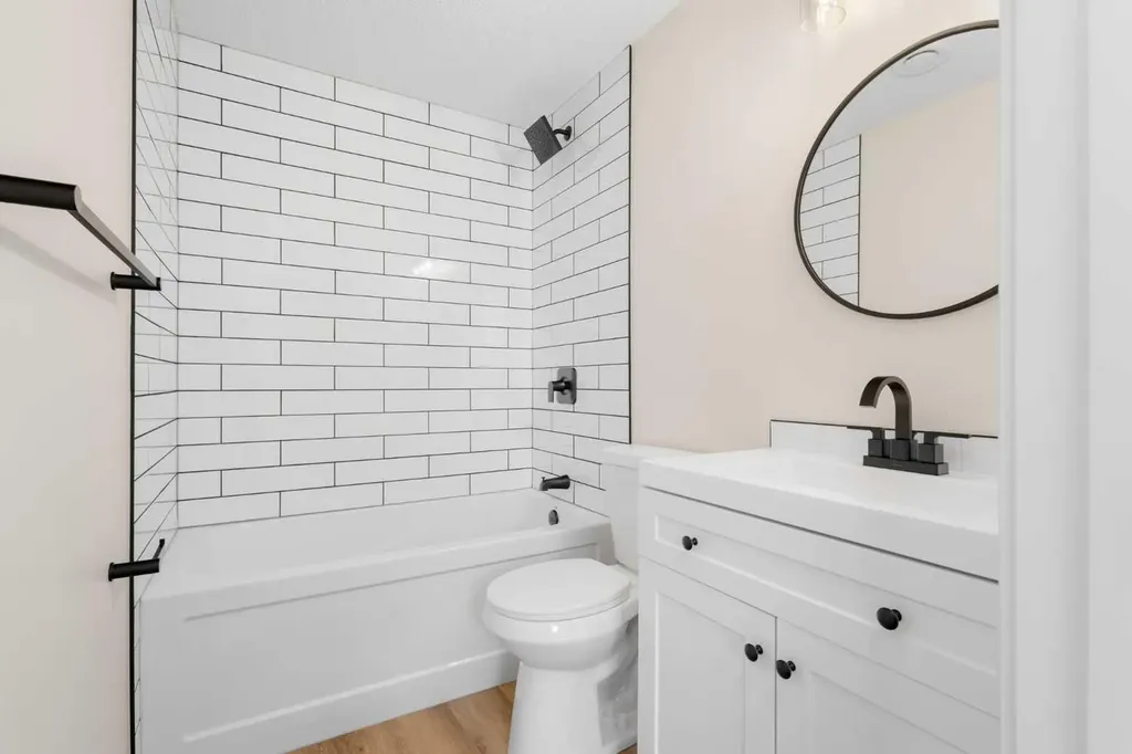 49 Martin Crossing Green NE Calgary AB T3J 3P1
