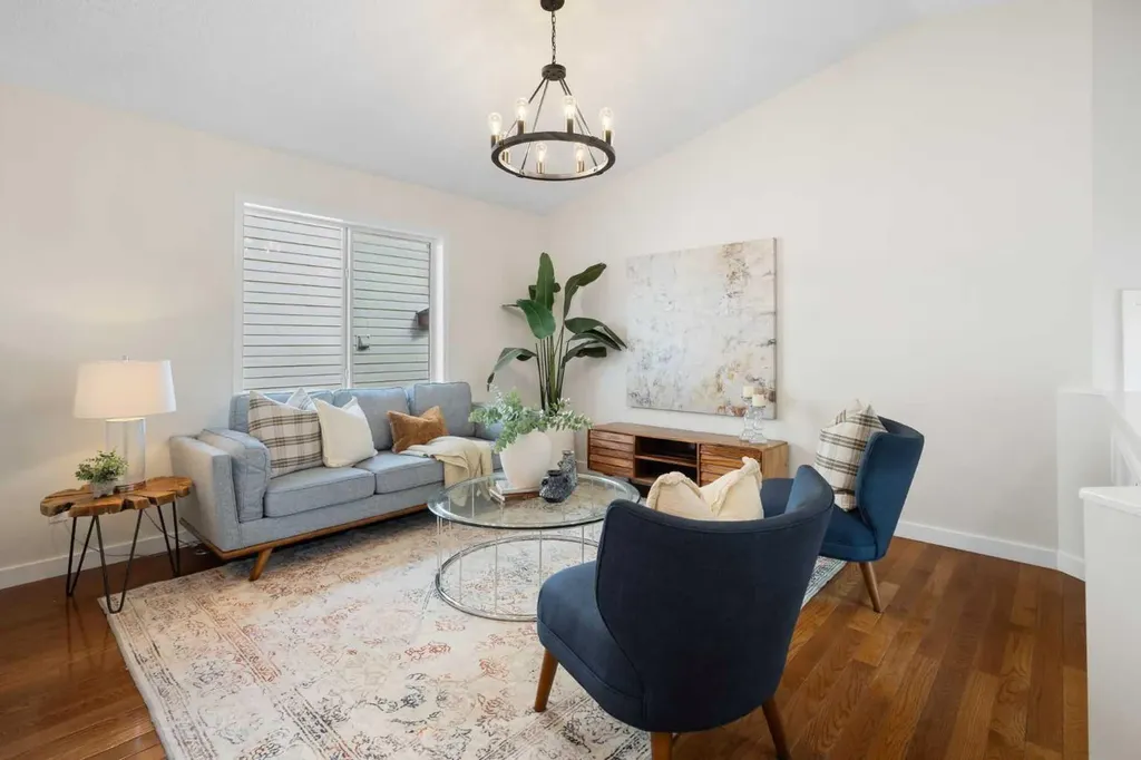 49 Martin Crossing Green NE Calgary AB T3J 3P1