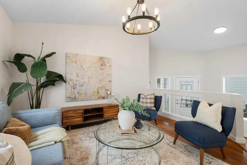 49 Martin Crossing Green NE Calgary AB T3J 3P1