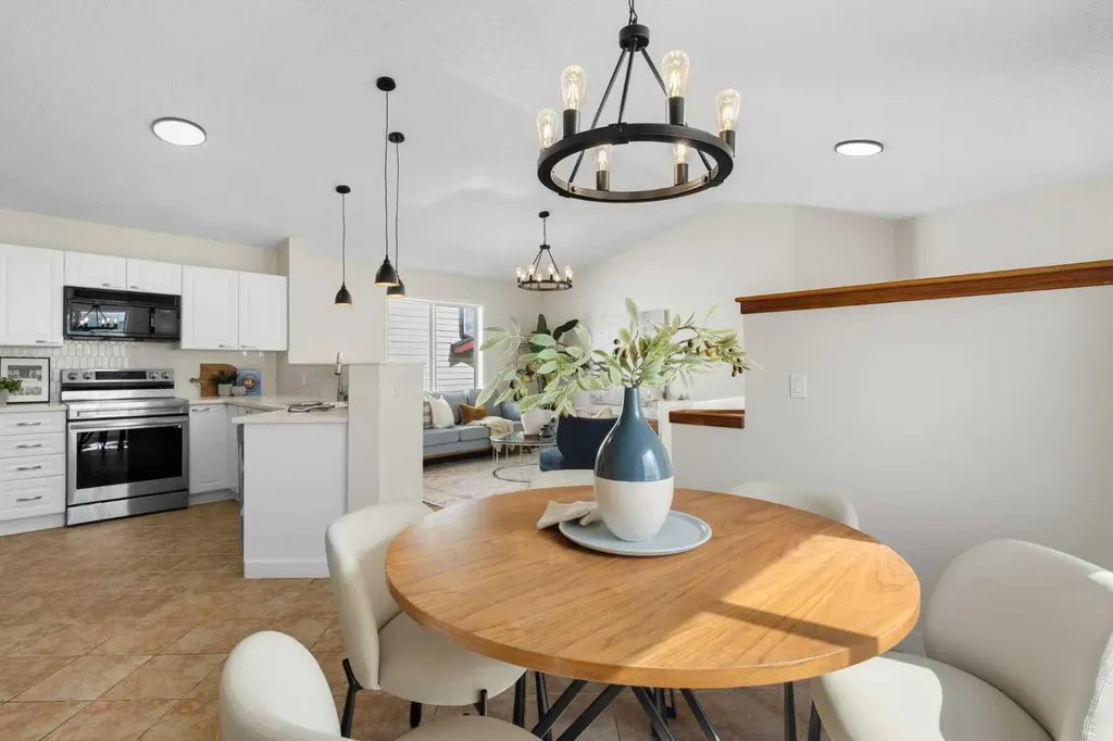 49 Martin Crossing Green NE Calgary AB T3J 3P1