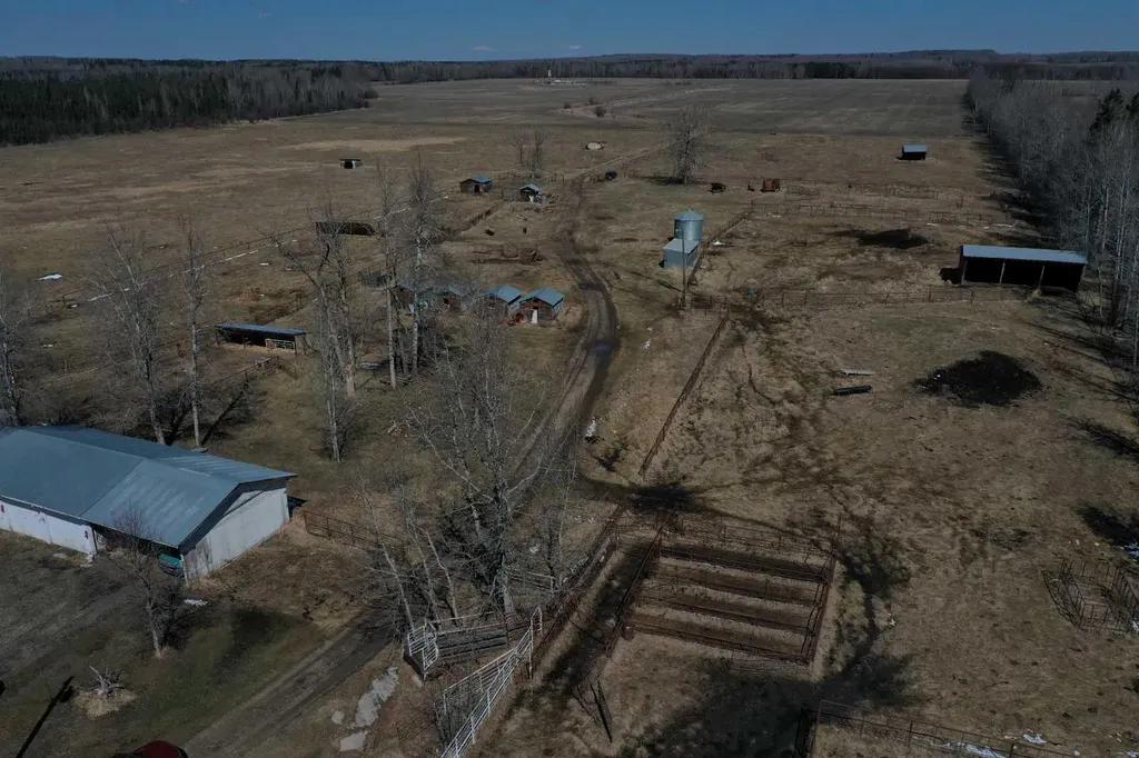 8118 Highway 620 Rural Brazeau County AB T7A2A1