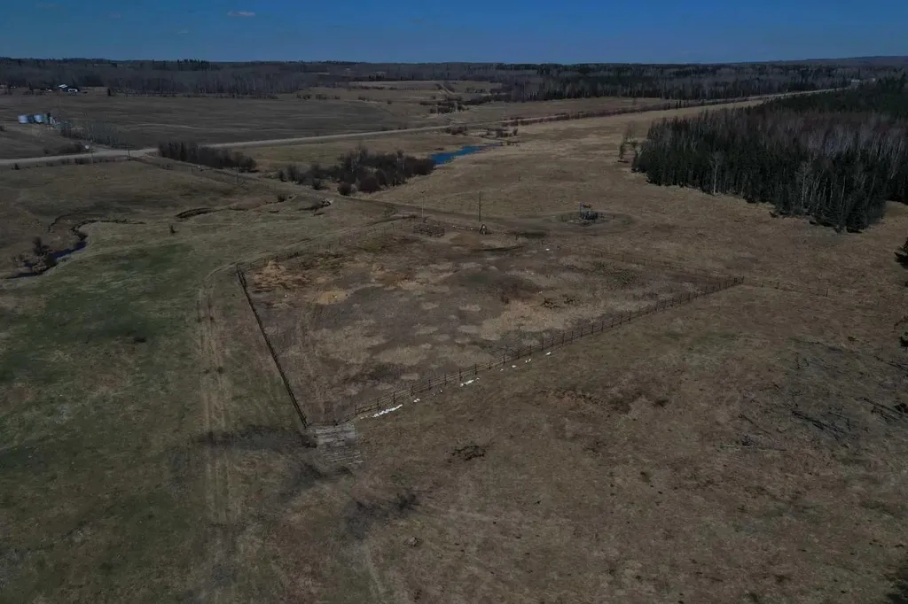 8118 Highway 620 Rural Brazeau County AB T7A2A1