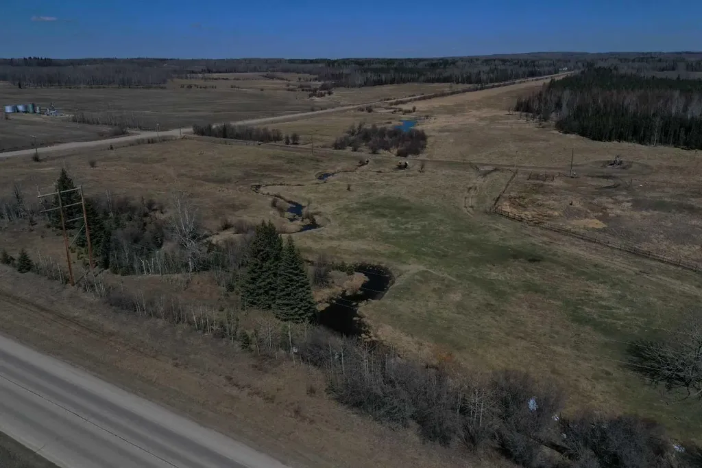 8118 Highway 620 Rural Brazeau County AB T7A2A1
