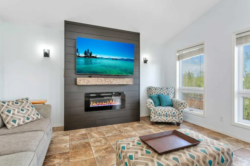 5908 67 Avenue Rocky Mountain House AB T4T 1V6