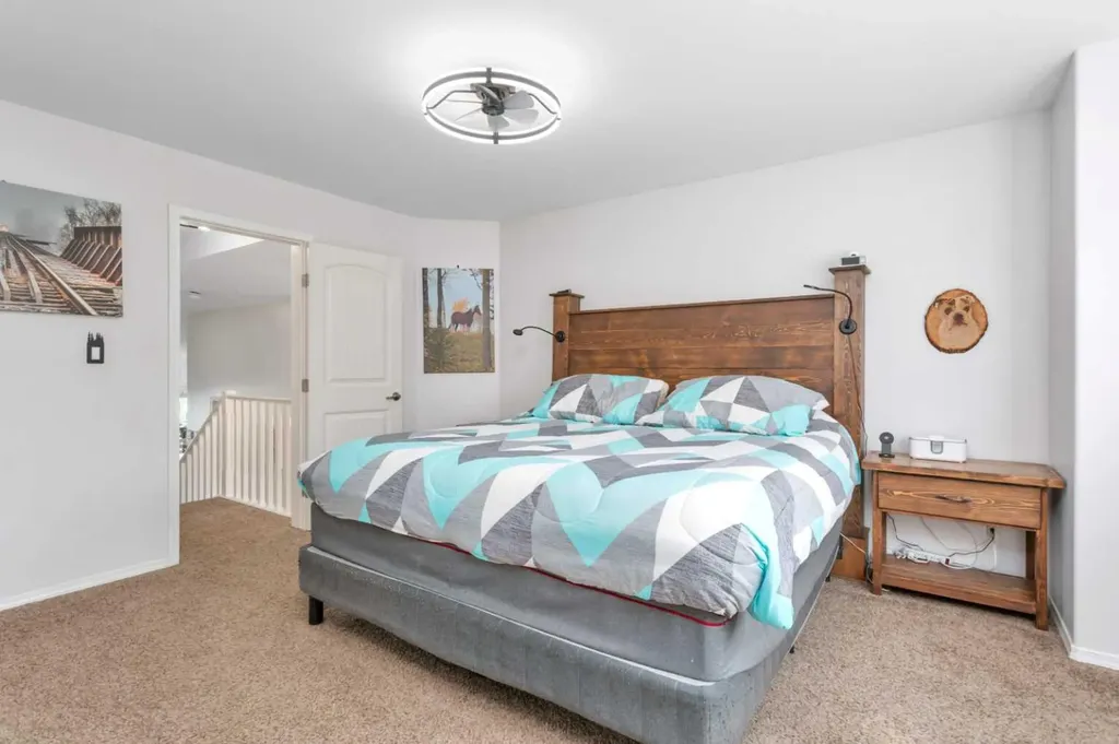 5908 67 Avenue Rocky Mountain House AB T4T 1V6