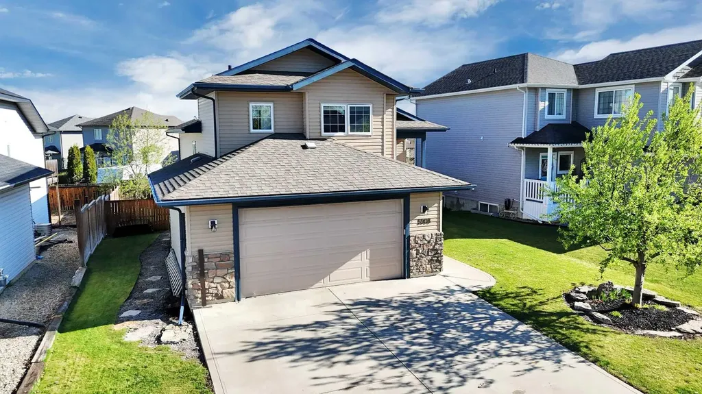 5908 67 Avenue Rocky Mountain House AB T4T 1V6