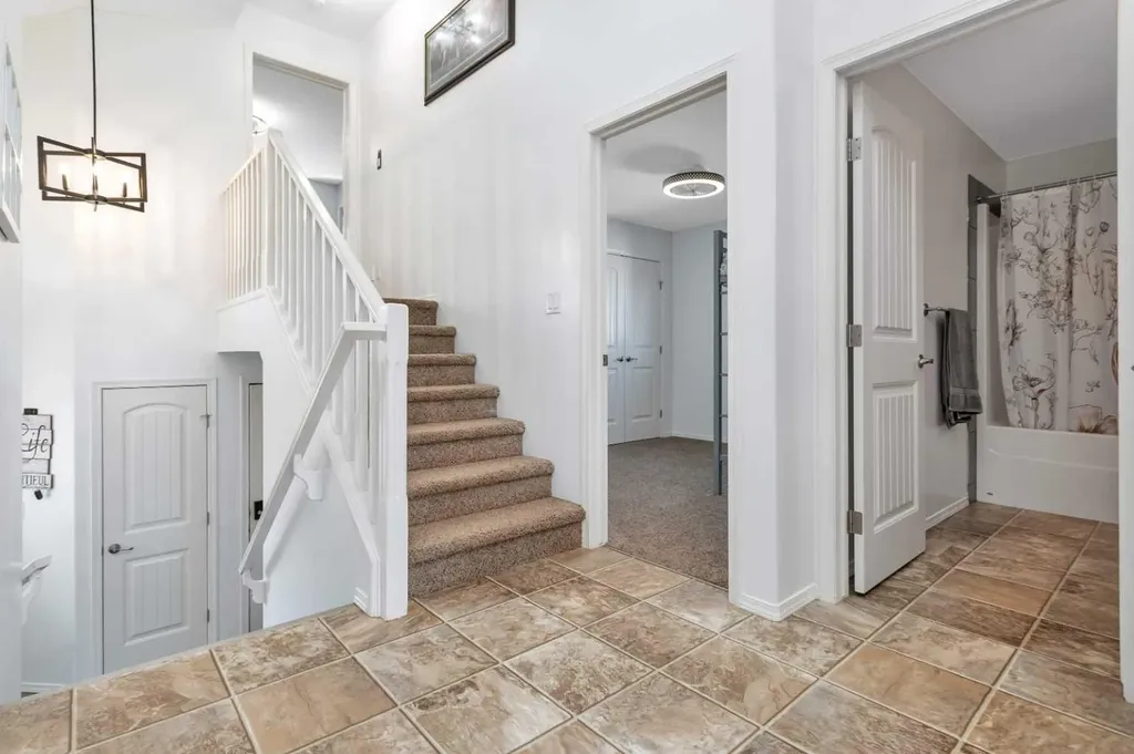 5908 67 Avenue Rocky Mountain House AB T4T 1V6