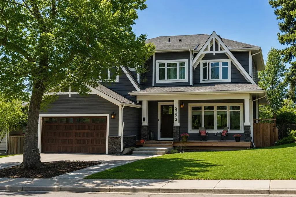 2223 Glenwood Drive SW Calgary AB T3E 3Y7