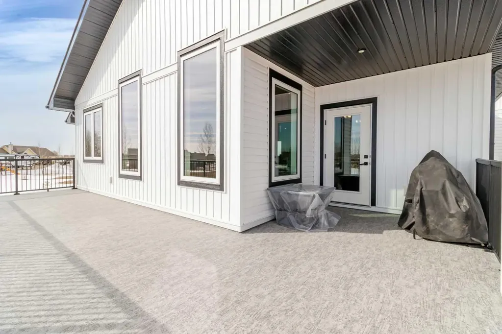 121-2310 Twp Road 370 Rural Red Deer County AB T4G0N4