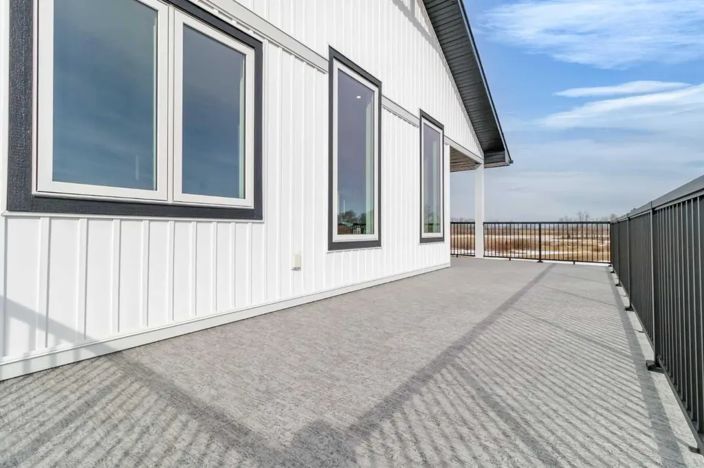 121-2310 Twp Road 370 Rural Red Deer County AB T4G0N4