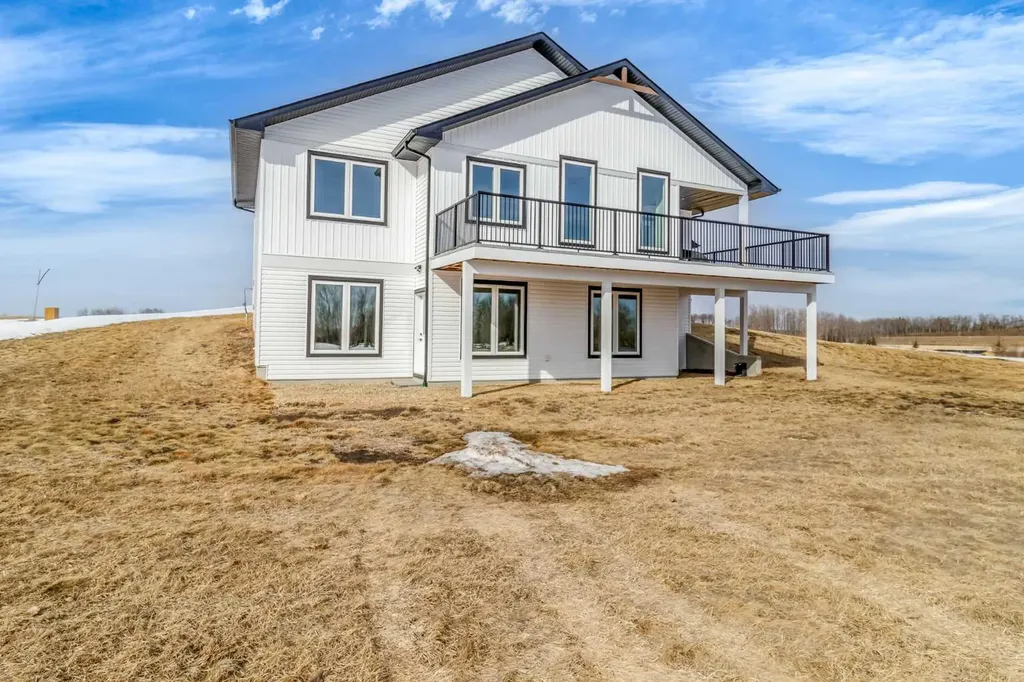 121-2310 Twp Road 370 Rural Red Deer County AB T4G0N4