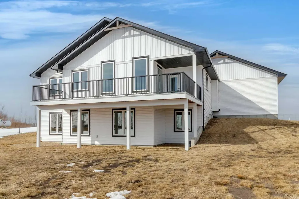 121-2310 Twp Road 370 Rural Red Deer County AB T4G0N4
