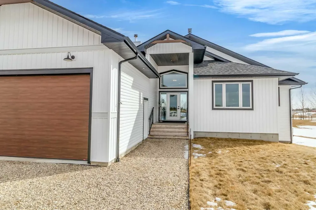 121-2310 Twp Road 370 Rural Red Deer County AB T4G0N4