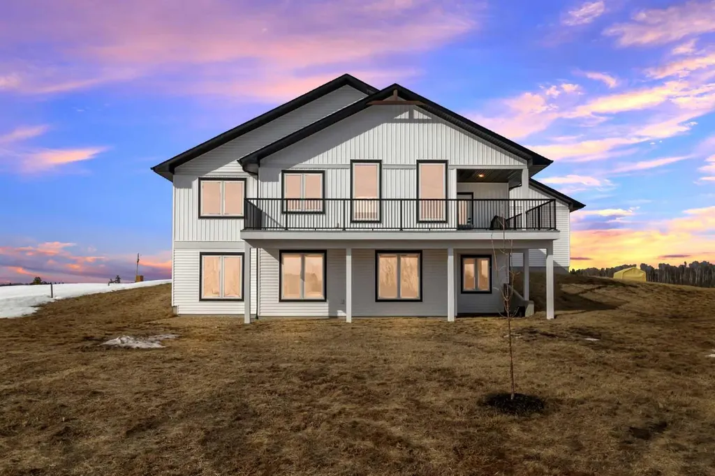 121-2310 Twp Road 370 Rural Red Deer County AB T4G0N4