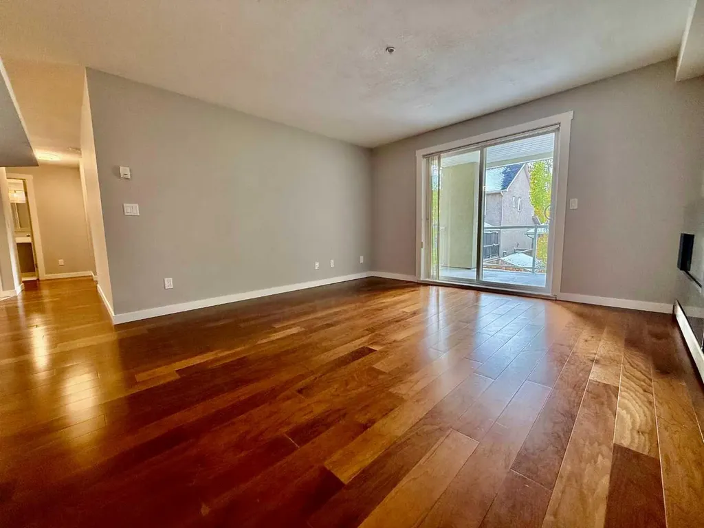 2518 Fish Creek Boulevard SW Calgary AB T2Y 4T5