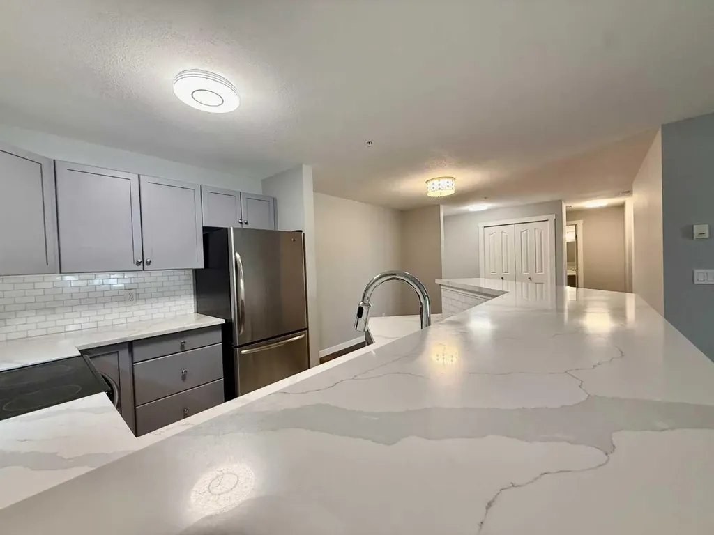 2518 Fish Creek Boulevard SW Calgary AB T2Y 4T5