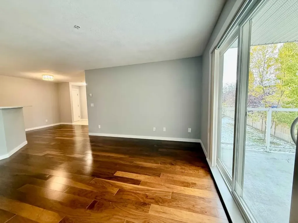 2518 Fish Creek Boulevard SW Calgary AB T2Y 4T5