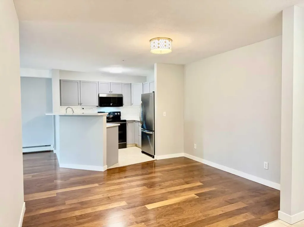 2518 Fish Creek Boulevard SW Calgary AB T2Y 4T5