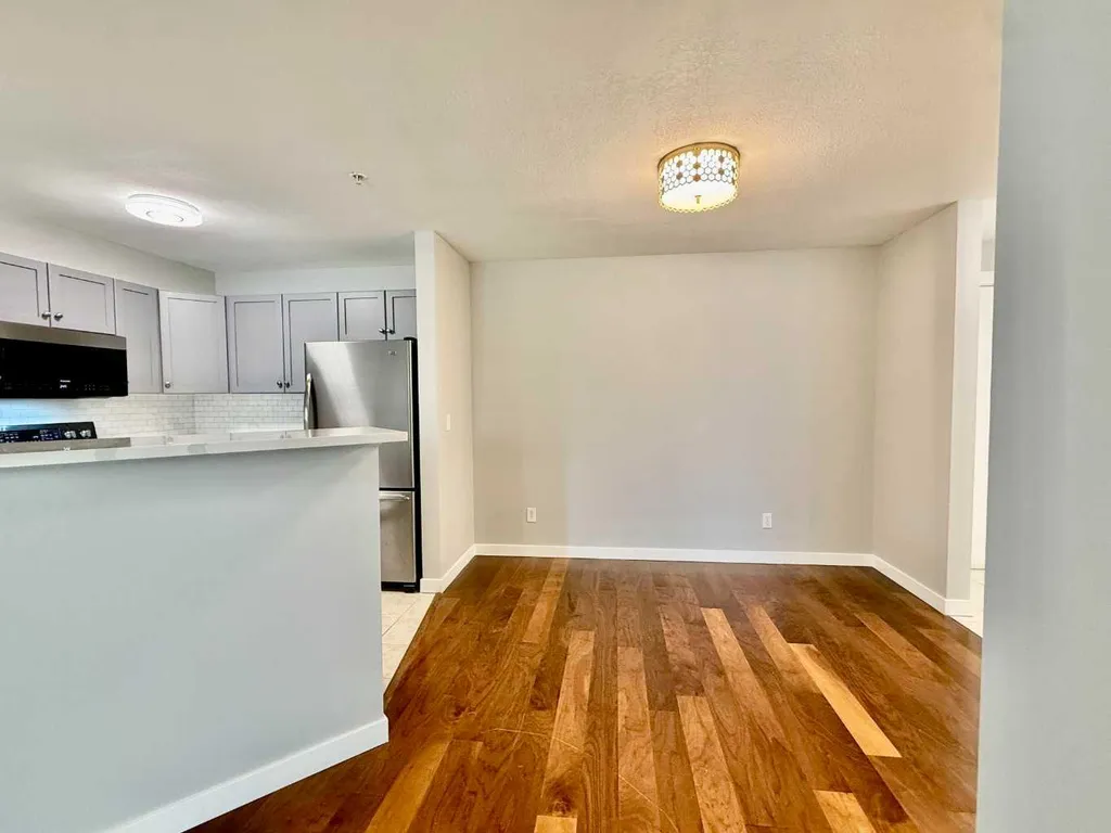 2518 Fish Creek Boulevard SW Calgary AB T2Y 4T5