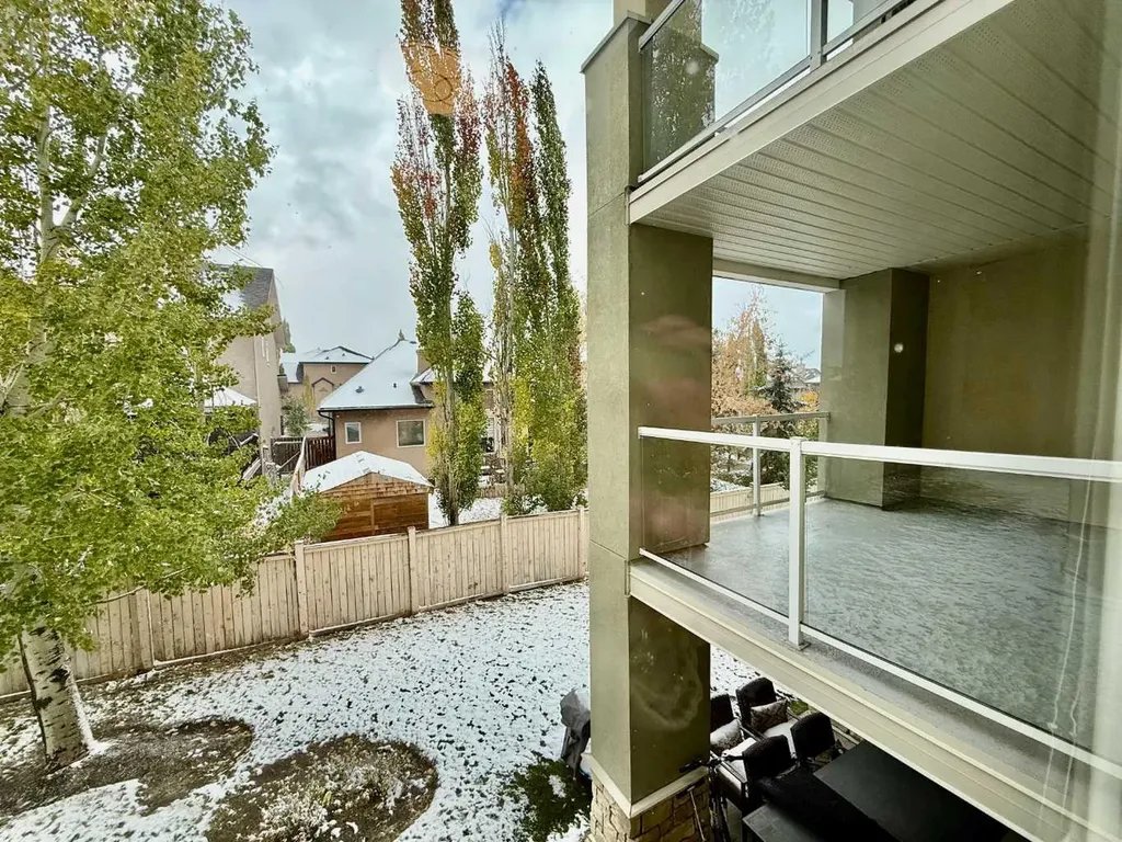 2518 Fish Creek Boulevard SW Calgary AB T2Y 4T5