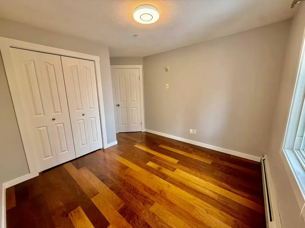 2518 Fish Creek Boulevard SW Calgary AB T2Y 4T5