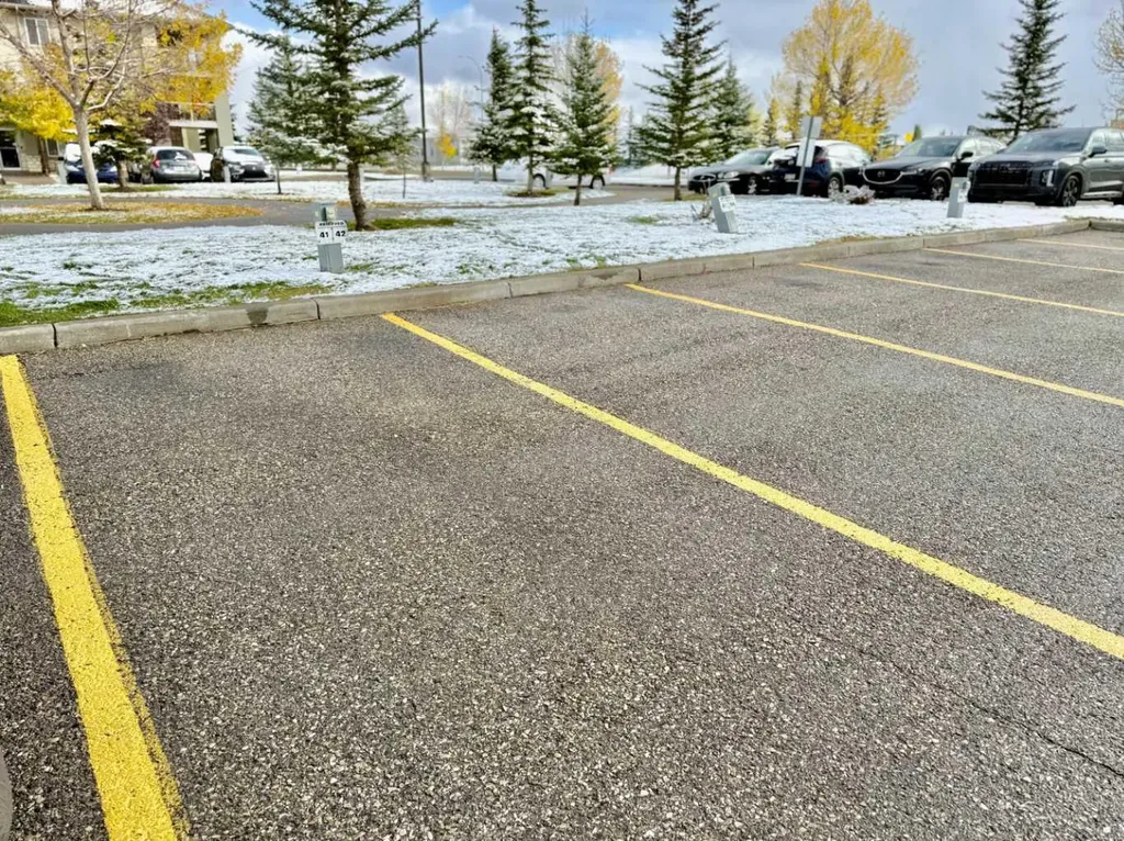 2518 Fish Creek Boulevard SW Calgary AB T2Y 4T5