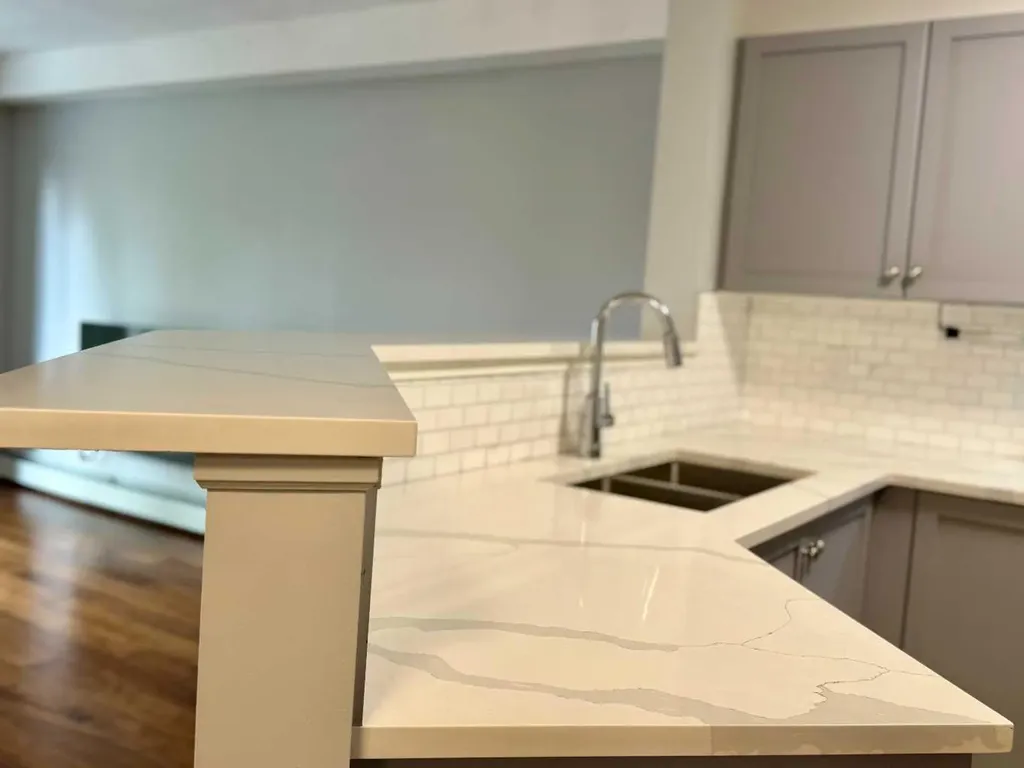 2518 Fish Creek Boulevard SW Calgary AB T2Y 4T5