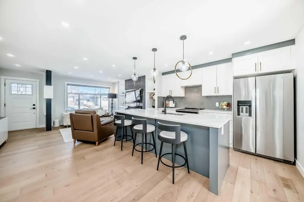 9215 Allison Drive SE Calgary AB T2J 1B3