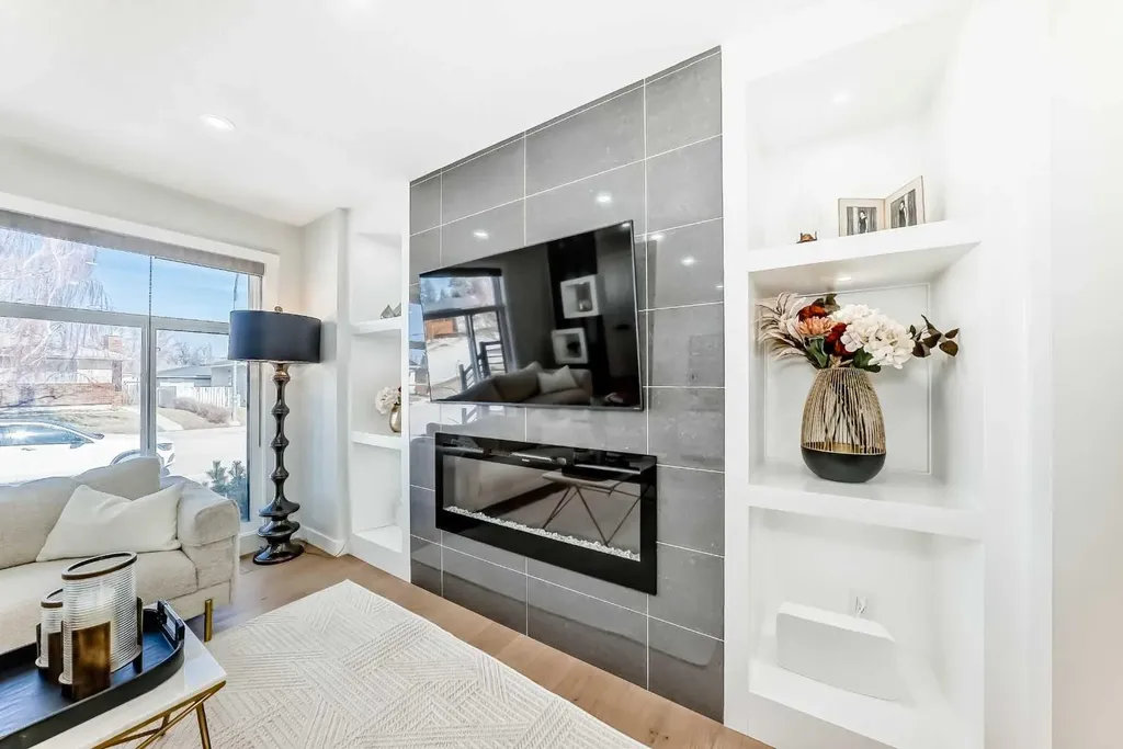 9215 Allison Drive SE Calgary AB T2J 1B3