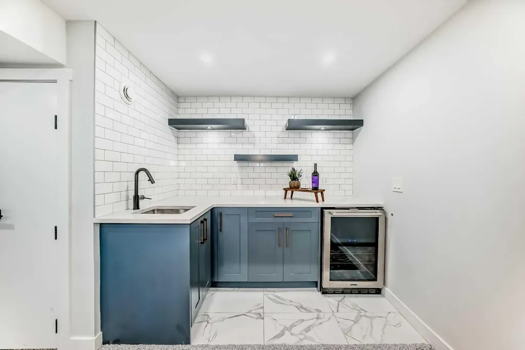 9215 Allison Drive SE Calgary AB T2J 1B3