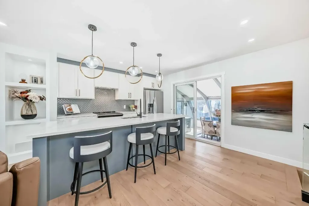 9215 Allison Drive SE Calgary AB T2J 1B3