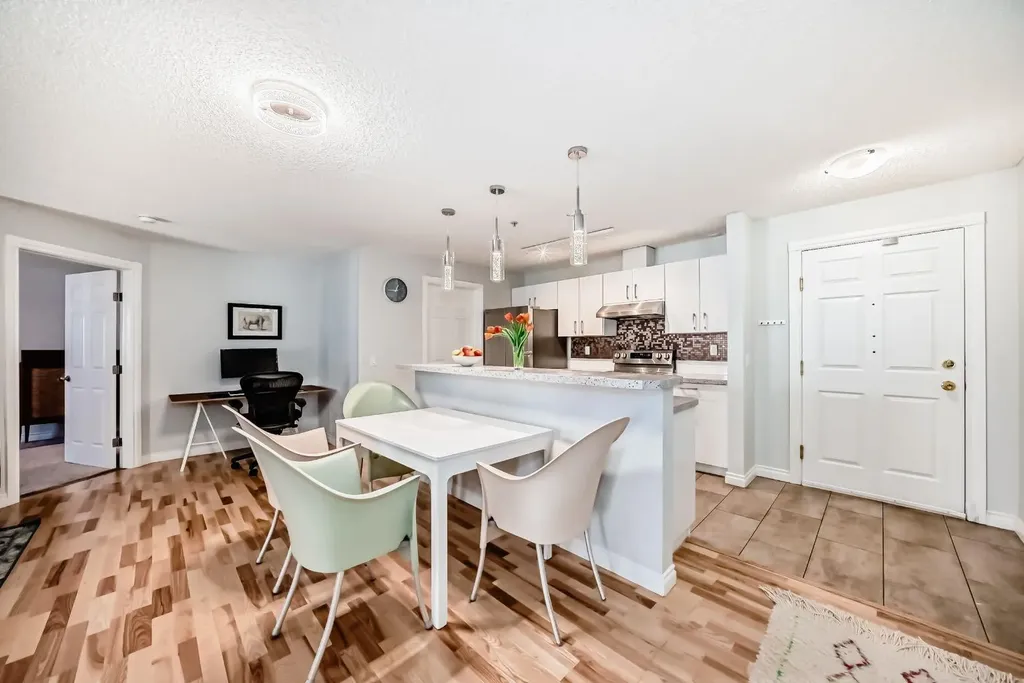290 Shawville Way SE Calgary AB T2Y3Z9
