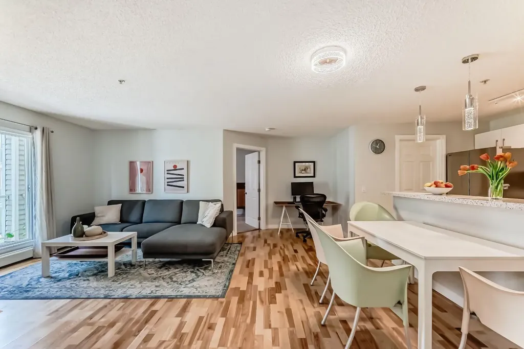 290 Shawville Way SE Calgary AB T2Y3Z9