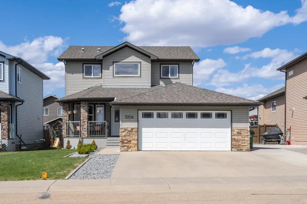 5204 33 Avenue Camrose AB T4V 4E2