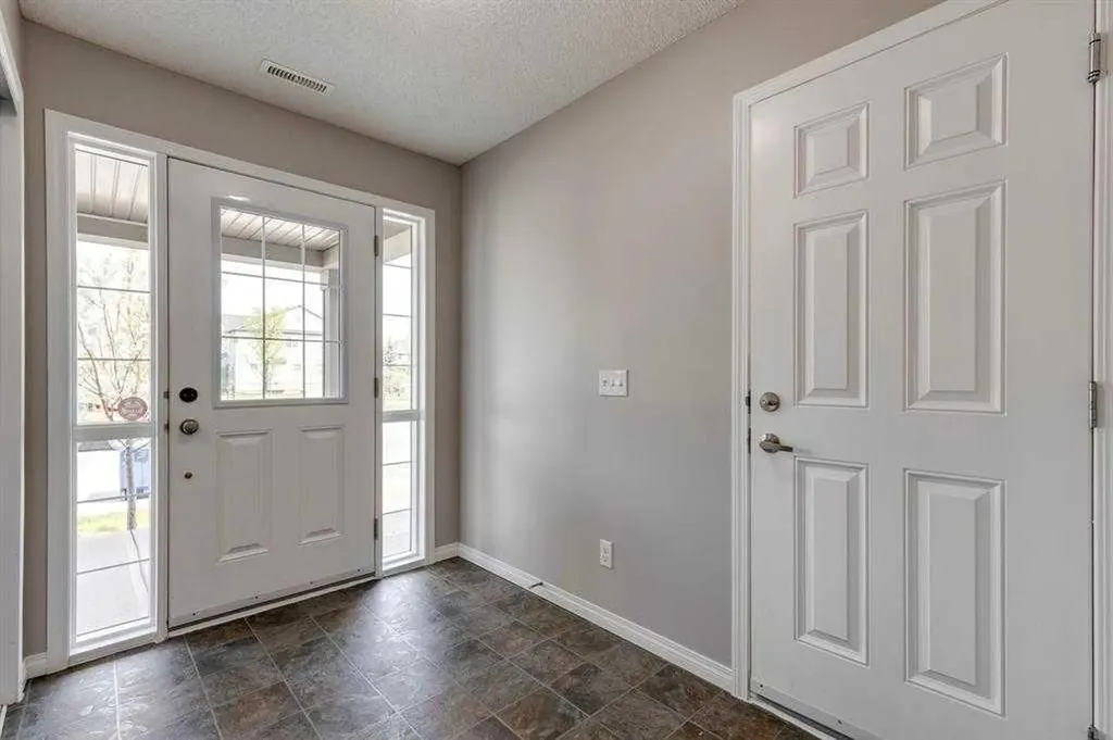 113 Windstone Avenue SW Airdrie AB T4B 3R3