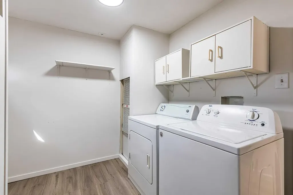 4000 13 Avenue SE Medicine Hat AB T1B 1J3