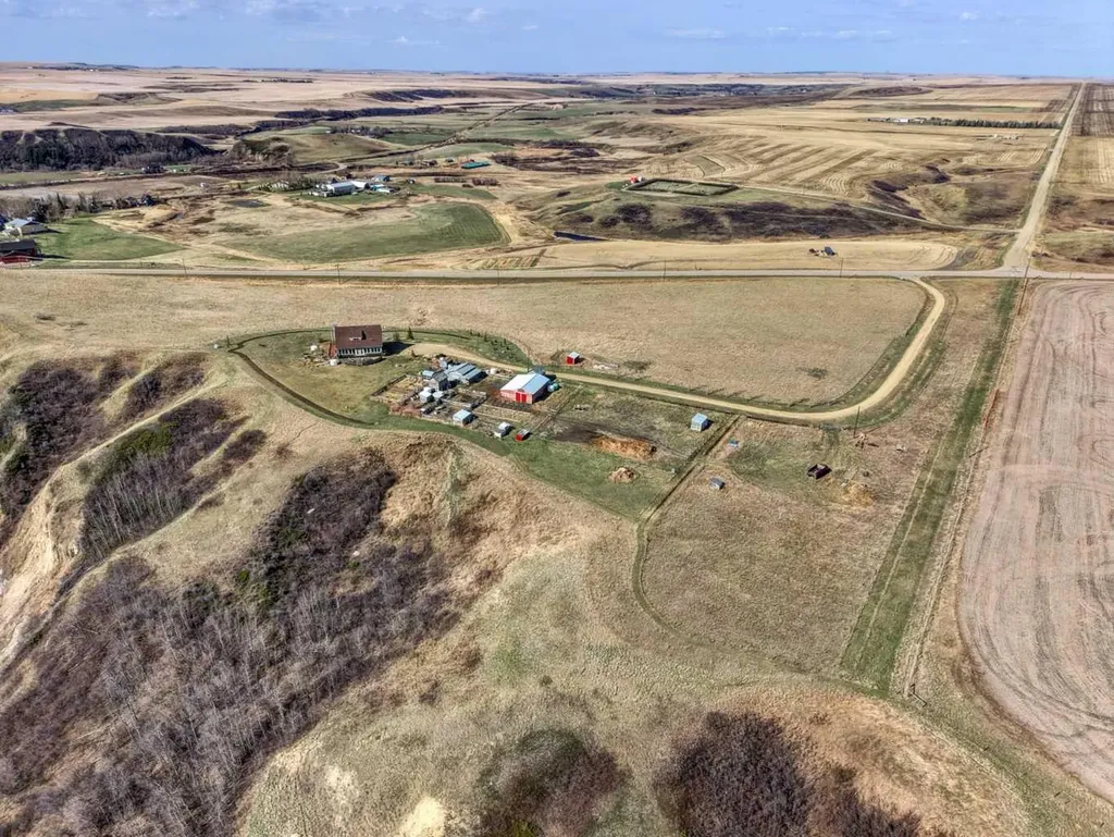 272041 Highway 840 Rural Wheatland County AB T0J 2T0