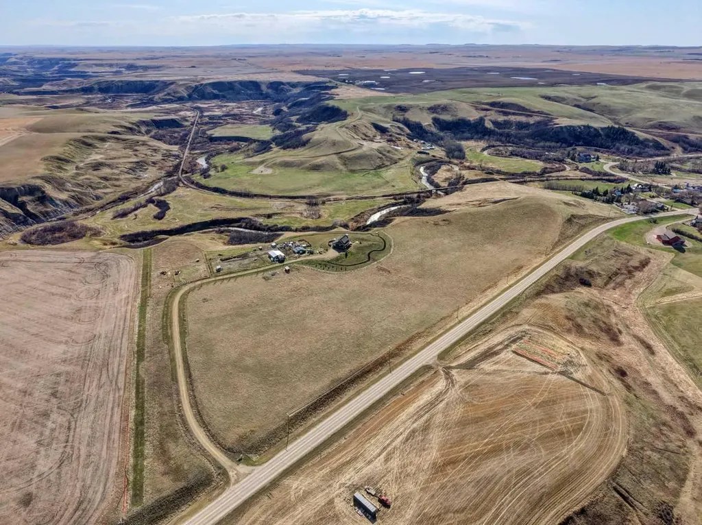 272041 Highway 840 Rural Wheatland County AB T0J 2T0