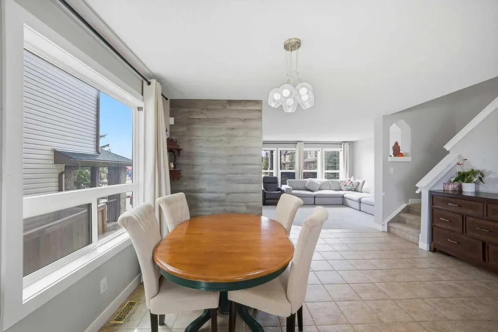 39 Panora Square NW Calgary AB T3K 0R8