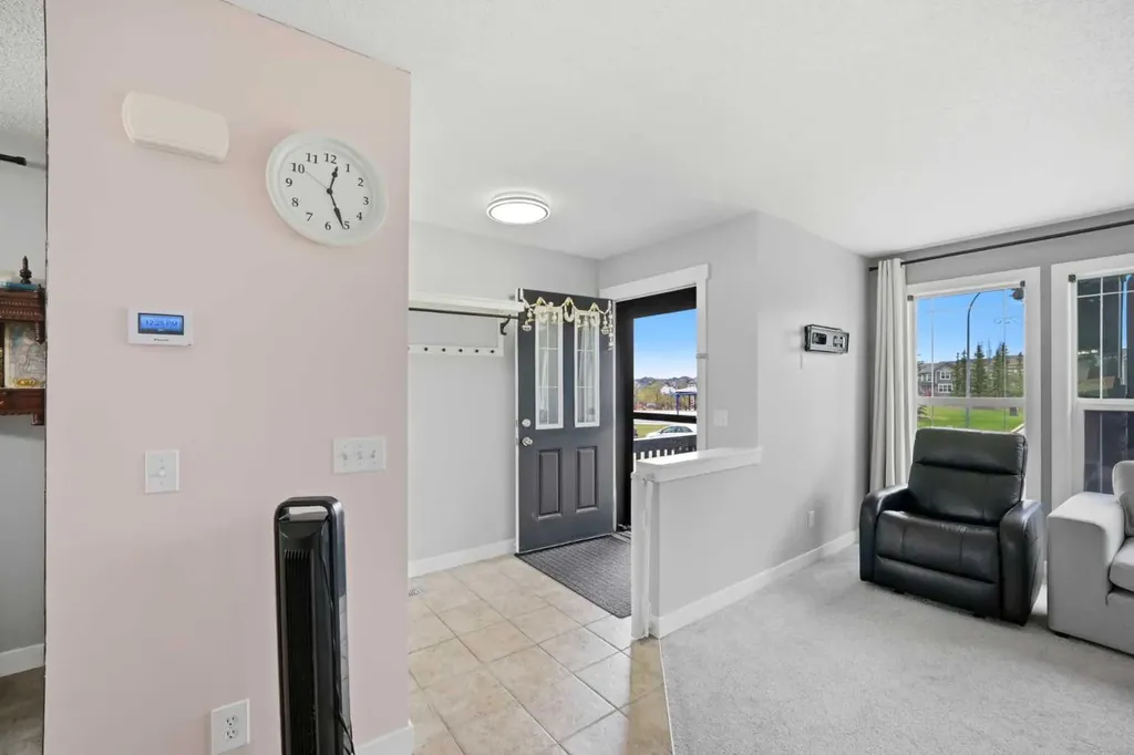 39 Panora Square NW Calgary AB T3K 0R8