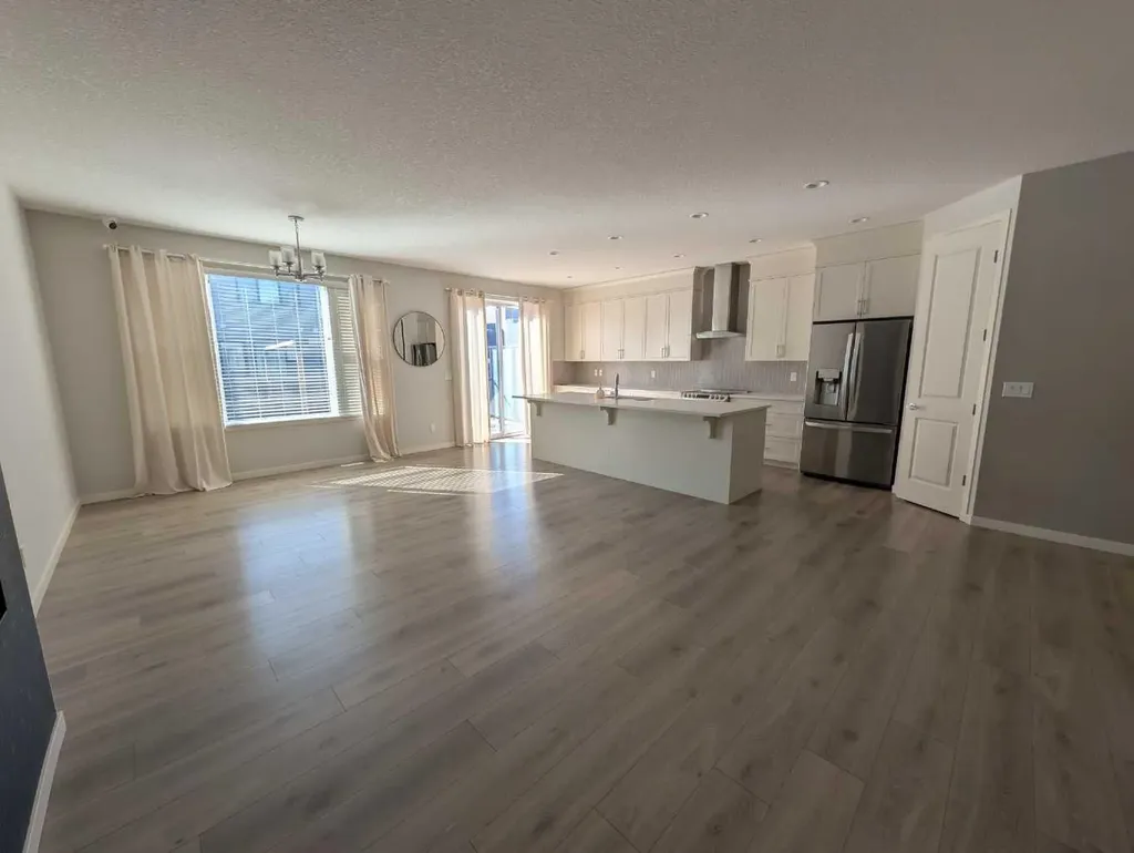54 Seton Manor SE Calgary AB T3M2V8