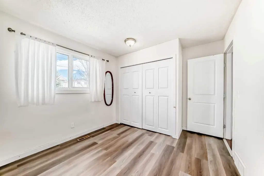4208 58 Street NE Calgary AB T1Y 4E9