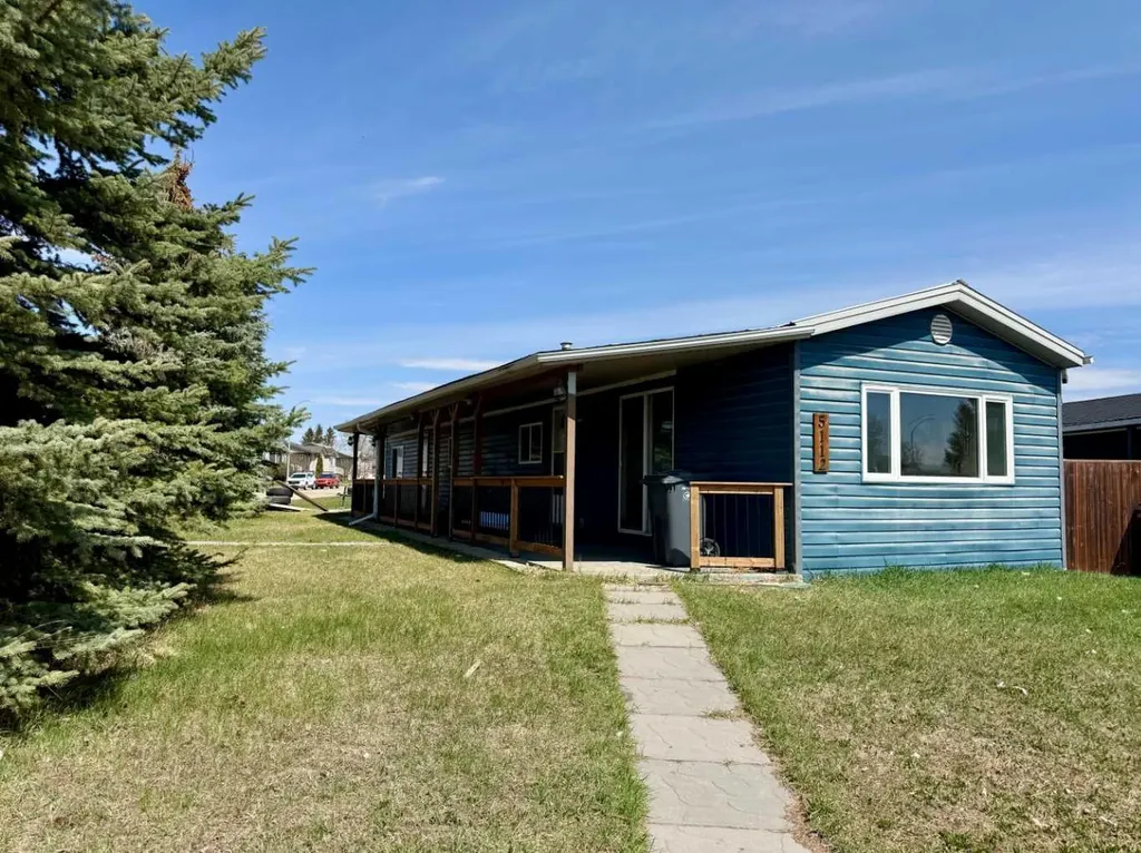 5112 64 Avenue Ponoka AB T4J 1E2