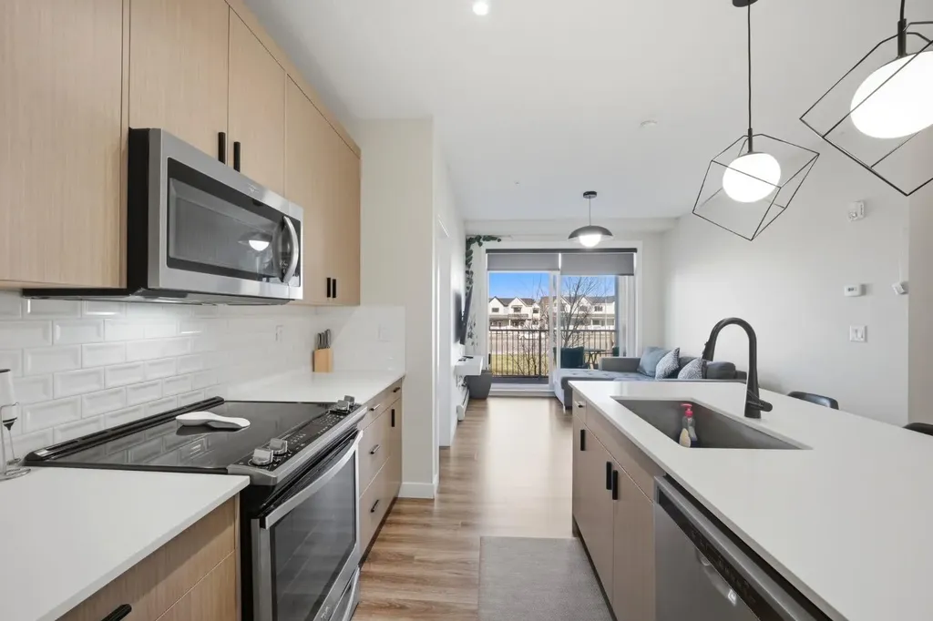 400 Auburn Meadows Common SE Calgary AB T3M3K7