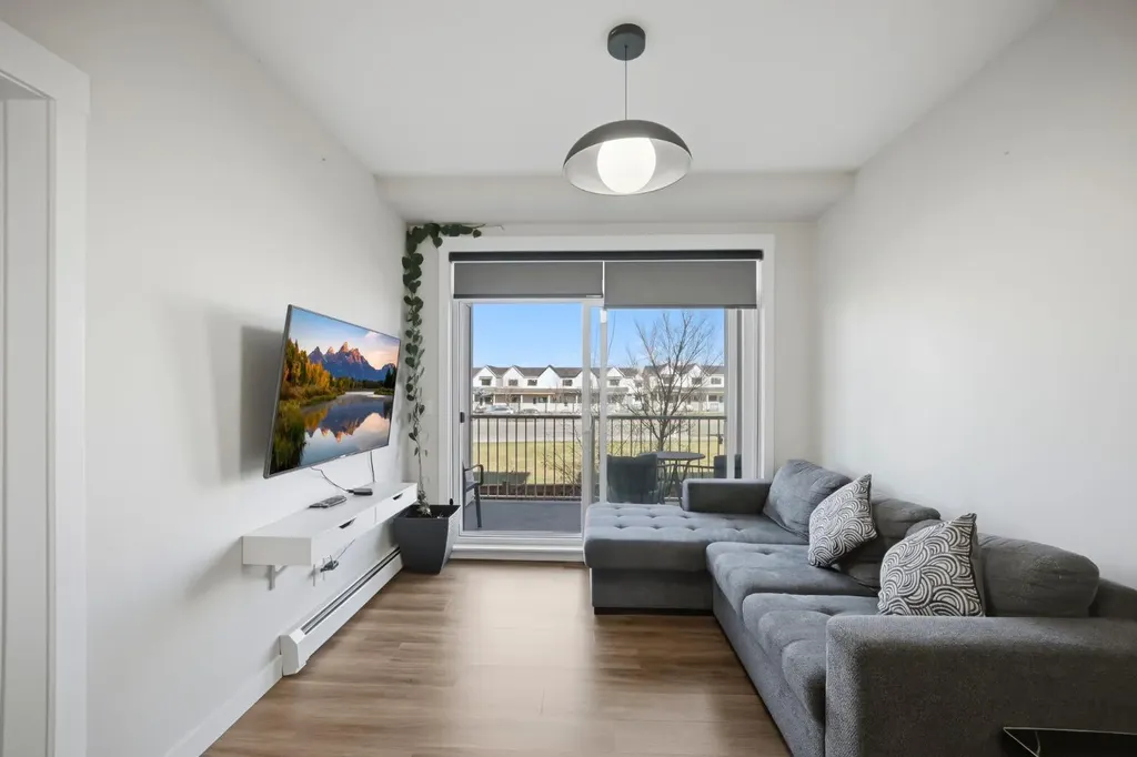 400 Auburn Meadows Common SE Calgary AB T3M3K7