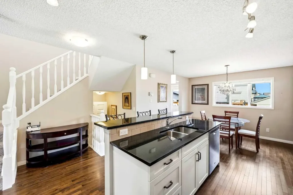 117 Copperpond Parade SE Calgary AB T2Z 5A9
